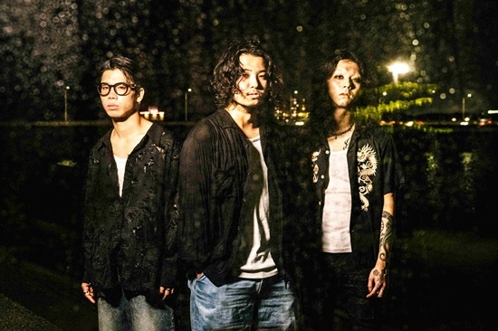 5月28日に発売のEP『more than love』リード曲「You&I」先行配信！