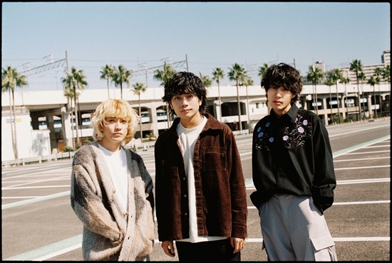 すれ違う恋心を描いた新曲「花束」配信リリース＆MV公開！